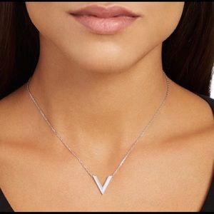 NWT Swarovski silver delta necklace
